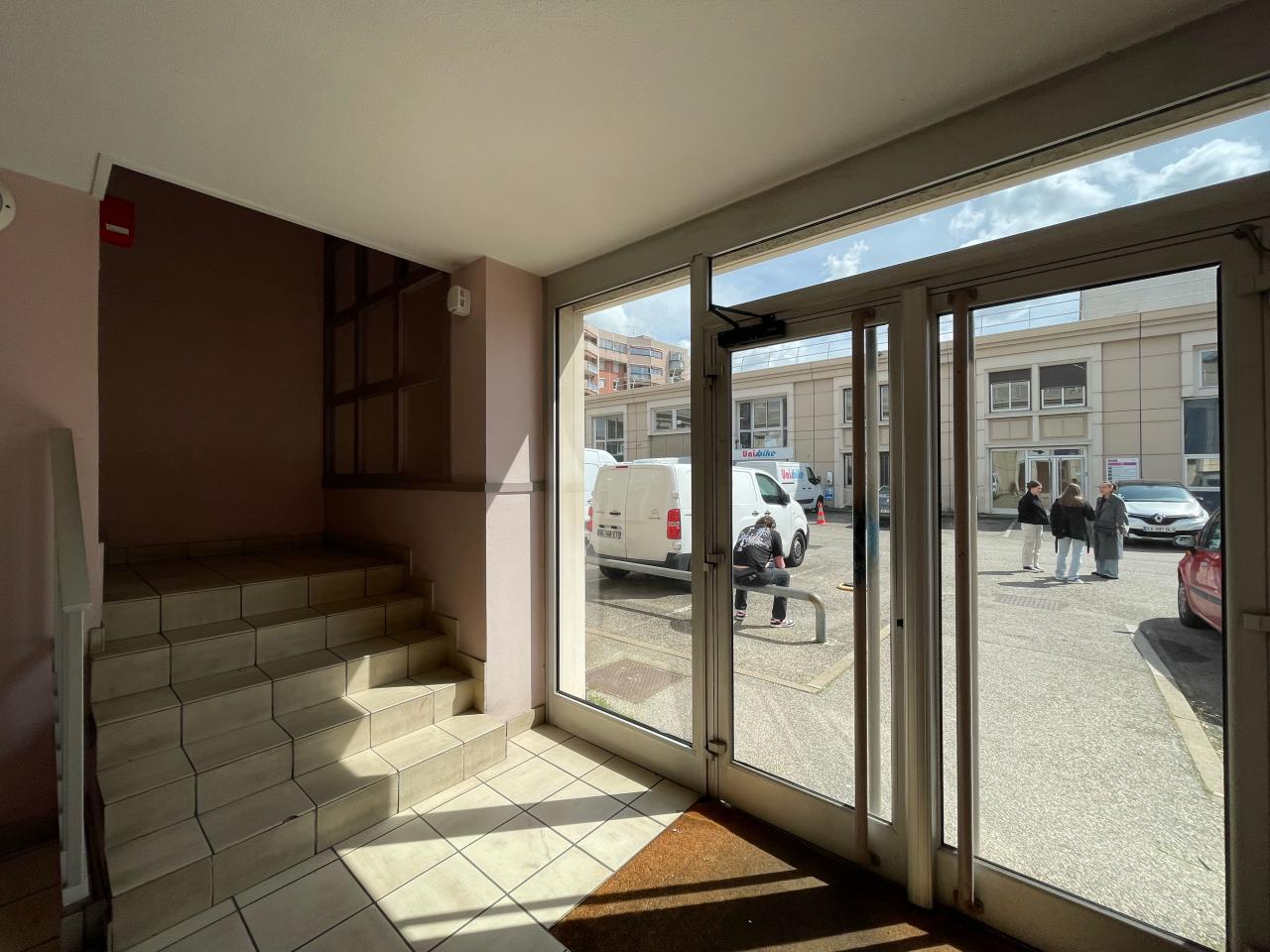 Bureau Villeurbanne 588m² Location bureau Villeurbanne Rhône OLBUR2108958 8